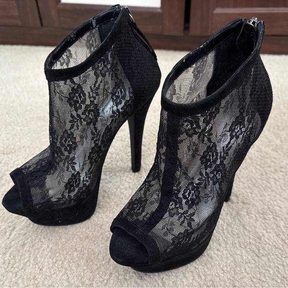 bebe Shoes - NWOB Bebe Lace Peep-Toe High Heel Ankle Boots - black Olivia SS 5.5